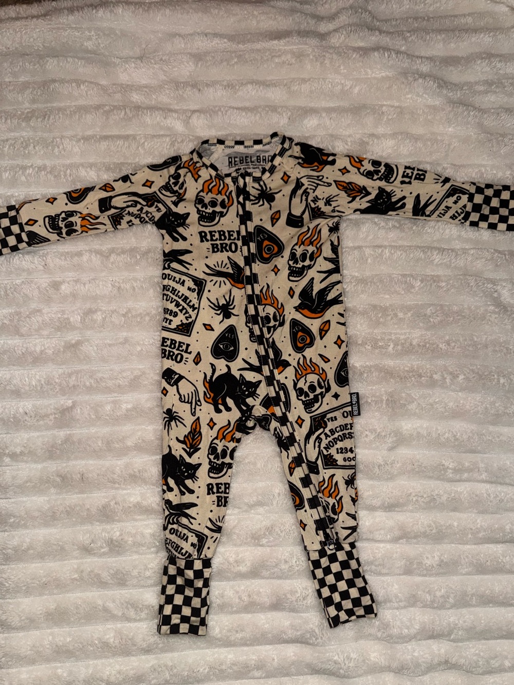 Rebel Bro BAMBOO ZIPPY SLEEPER IN HALLOWEENTOWN